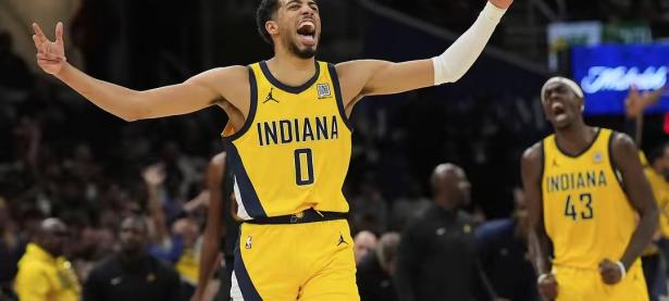 贝博体育-今晨纽约尼克斯强势反弹：NBA总决赛节点到来，气氛紧张，阵容厚度经受考验的简单介绍