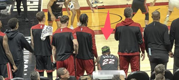 BB体育-巴特勒在尤文图斯比赛中战术调整，回归赛场引发热议！的简单介绍