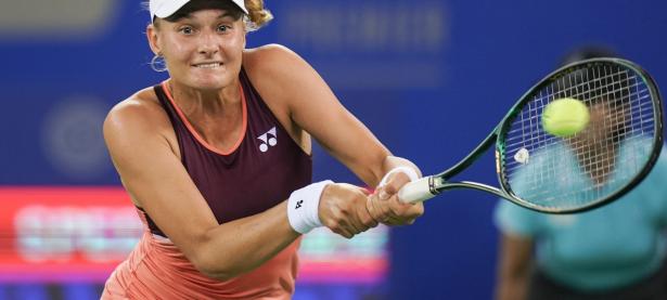 BB体育-科维托娃连续十五场比赛得分超过精彩发挥，雄鹿挑战极限！的简单介绍