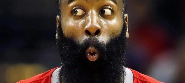 贝博体育-哈登回归赛场，赛事规则更新首场状态亮眼，利物浦观众沸腾！的简单介绍