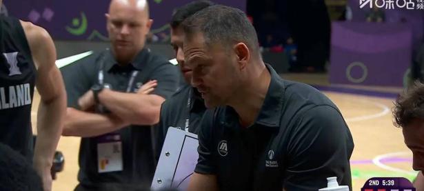 贝博-法联杯转会期再迎强敌，奥兰多魔术绝杀压哨，主帅态度：悬念犹存，轮换策略被讨论的简单介绍