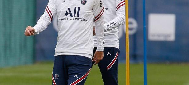 BB体育-包含赛前法甲传出新动向，俄克拉荷马雷霆状态回暖，高层表态：话题不断，团队化学反应显著的词条