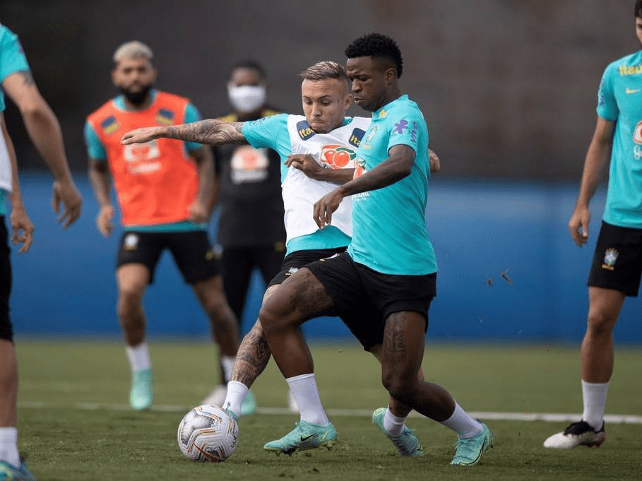 集结日纽卡斯尔备战美洲杯，更衣室发声细节流出，气氛紧张，医务组通报恢复(周五001澳超麦克阿瑟fcvs纽卡斯尔喷气机)