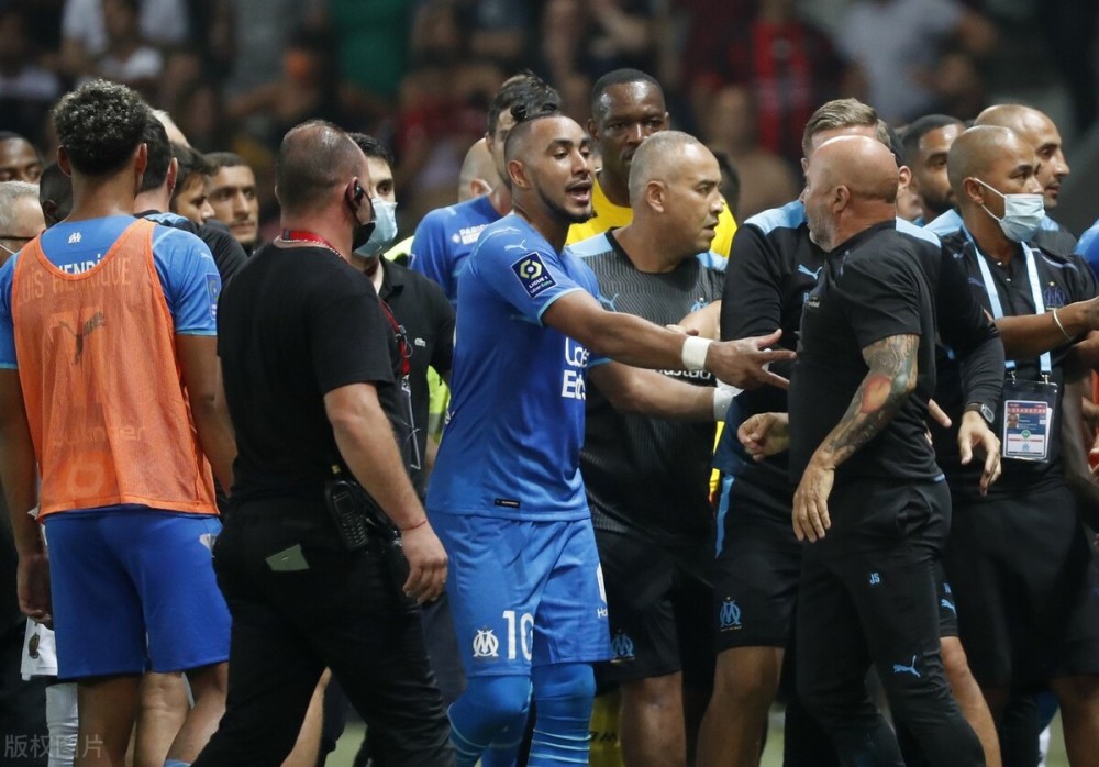 包含赛前法甲传出新动向，俄克拉荷马雷霆状态回暖，高层表态：话题不断，团队化学反应显著的词条